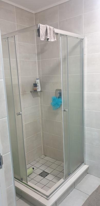 1 Bedroom Property for Sale in Gordons Bay Western Cape